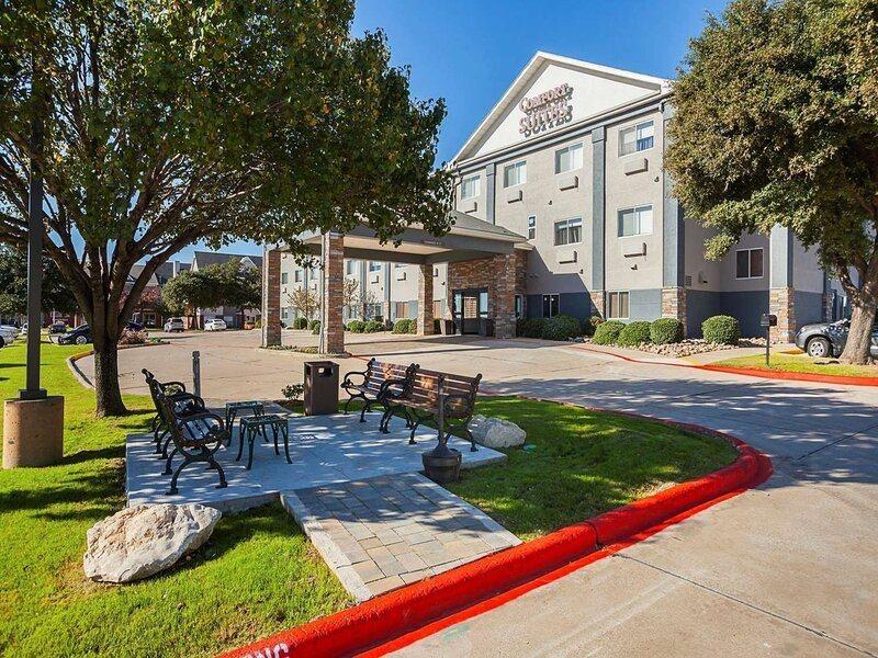 Comfort Suites Lewisville Bagian luar foto