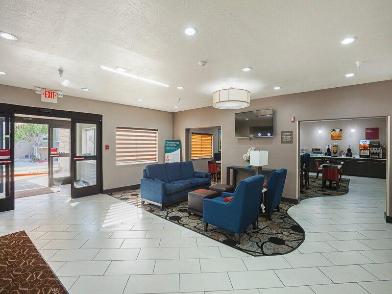 Comfort Suites Lewisville Bagian luar foto