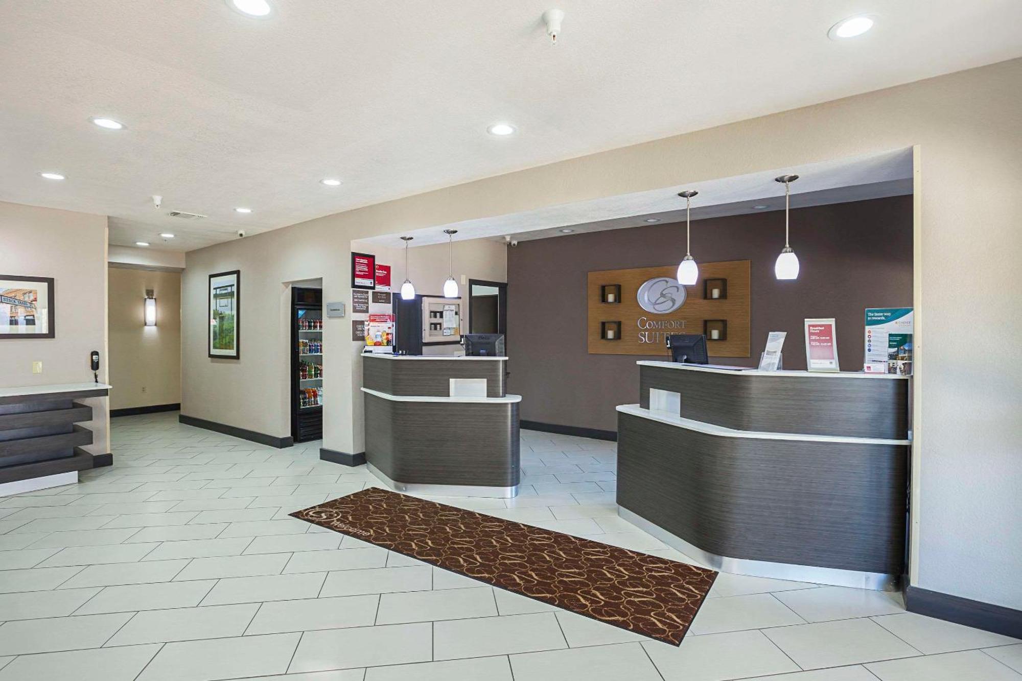 Comfort Suites Lewisville Bagian luar foto